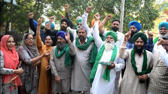 Farm laws repealed: Farmers celebrate in Punjab’s Jalandhar after the Centre decided to revoke the laws on Friday. (ANI) Farm laws repealed: Farmers celebrate in Punjab’s Jalandhar after the Centre decided to revoke the laws on Friday. (ANI)