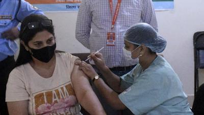 The summer capital Srinagar reported the highest number of 61 Covid cases. Jammu and Kashmir reported 187 fresh infections. (HT File Photo/ Representational image)