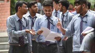 CBSE authorities have now assured parents of students of a change in exam centre. (HT photo for representation) CBSE authorities have now assured parents of students of a change in exam centre. (HT photo for representation)