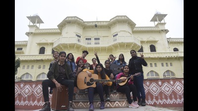 Roohani, the all-girl band of Lucknow University, poses for the camera after a practise session. (HT Photo) Roohani, the all-girl band of Lucknow University, poses for the camera after a practise session. (HT Photo)