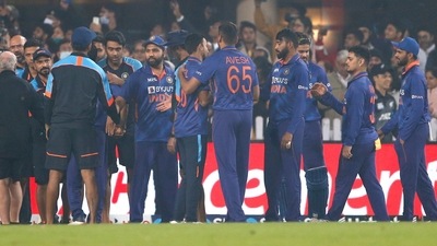 Indian team after winning their 2nd Twenty20 cricket match against New Zealand at JSCA International Stadium Complex in Ranchi on Friday. (ANI)