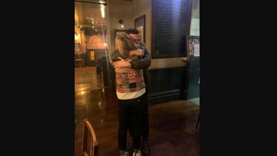 The image shows the man hugging his mother. (Instagram/@ciaran___joyce)