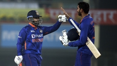 Indian batters Rishabh Pant and Venkatesh Iyer greet each other after winning their 2nd Twenty20 cricket match against New Zealand at JSCA International Stadium Complex in Ranchi, Friday, Nov. 19, 2021. (PTI) Indian batters Rishabh Pant and Venkatesh Iyer greet each other after winning their 2nd Twenty20 cricket match against New Zealand at JSCA International Stadium Complex in Ranchi, Friday, Nov. 19, 2021. (PTI)