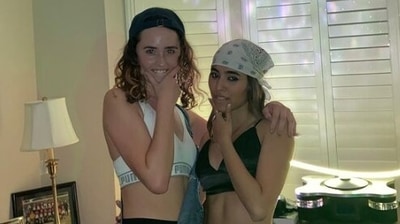 “Aaliyah channelling her inner Aaliyah for 90s night,” she captioned her photos.(aaliyahkashyap/Instagram) “Aaliyah channelling her inner Aaliyah for 90s night,” she captioned her photos.(aaliyahkashyap/Instagram)