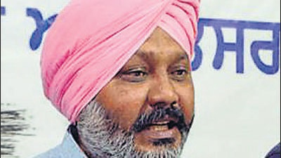 Punjab leader of opposition and AAP MLA Harpal Singh Cheema has alleged that the the CM Channi needs to produce documentary proof on his government’s call on cancellation of PPAs (HT FILE PHOTO) Punjab leader of opposition and AAP MLA Harpal Singh Cheema has alleged that the the CM Channi needs to produce documentary proof on his government’s call on cancellation of PPAs (HT FILE PHOTO)