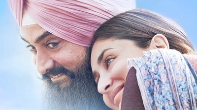 Aamir Khan, Kareena Kapoor on a new poster of Laal Singh Chaddha. Aamir Khan, Kareena Kapoor on a new poster of Laal Singh Chaddha. 