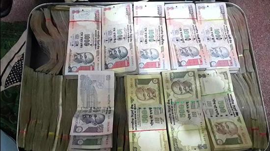 The accused allegedly availed input-tax credit to the tune of ₹8.97 crore and its monetisation through GST refund amounting ₹4.80 crore, accounting ₹13.87 crore. (HT File)