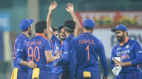 Team India celebrate the wicket of New Zealand batter Martin Guptil during their 2nd Twenty20 cricket match at JSCA International Stadium Complex in Ranchi (PTI)