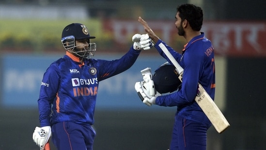 Indian batters Rishabh Pant and Venkatesh Iyer greet each other after winning their 2nd Twenty20 cricket match against New Zealand at JSCA International Stadium Complex in Ranchi, Friday, Nov. 19, 2021.&nbsp;(PTI)