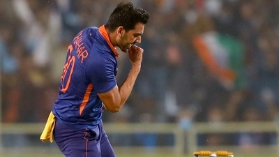 India's Deepak Chahar celebrates the dismissal of New Zealand's Martin Guptill during the 2nd T20 International Match between India and New Zealand, at JSCA International Stadium Complex in Ranchi on Friday. (ANI) India's Deepak Chahar celebrates the dismissal of New Zealand's Martin Guptill during the 2nd T20 International Match between India and New Zealand, at JSCA International Stadium Complex in Ranchi on Friday. (ANI)
