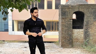 The young man just doesn’t feel any connect with his “congested” neighbourhood. The young man just doesn’t feel any connect with his “congested” neighbourhood.