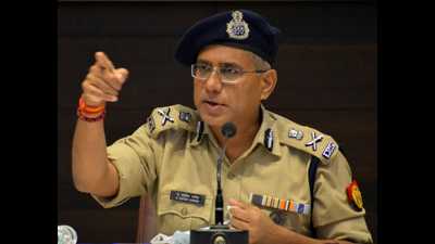 Varanasi commissioner of police A Satish Ganesh said station officers will keep an eye on the traffic jam points in their respective areas. (HT photo) Varanasi commissioner of police A Satish Ganesh said station officers will keep an eye on the traffic jam points in their respective areas. (HT photo)