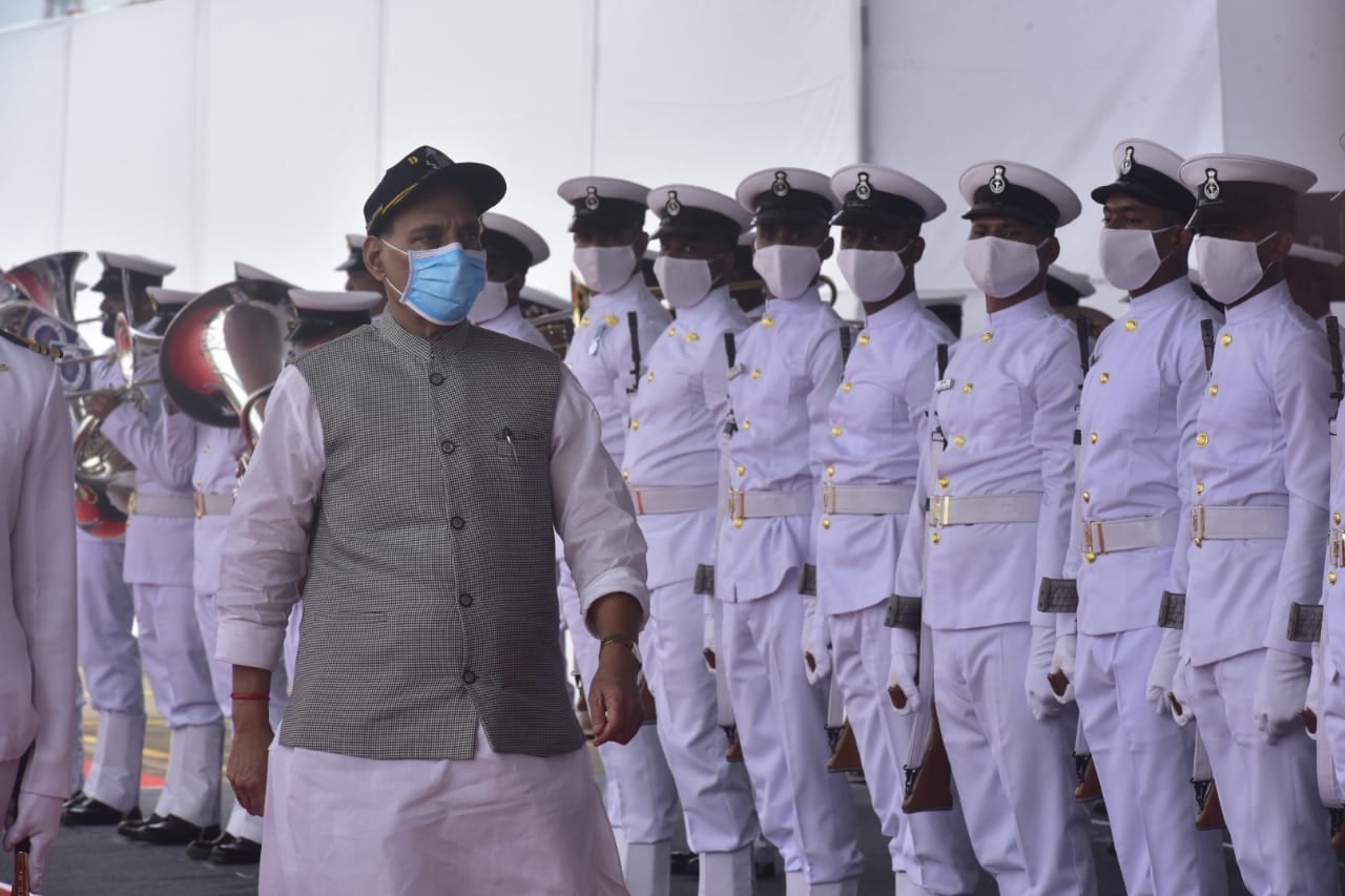 Defence minister Rajnath Singh during the commissioning of INS Visakhapatnam in Mumbai on November 21, 2021. (Anshuman Poyrekar/HT Photo)