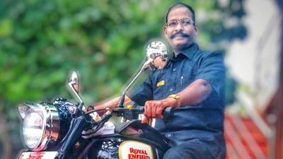 special sub-inspector S Boominathan, 50, was murdered while he was on patrolling duty by the thieves he was chasing in the wee hours of Sunday at 3am. (HT Photo)