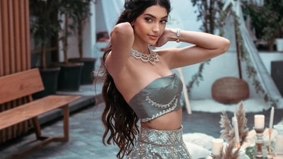 Ananya Panday''s cousin Alanna Panday recently had a close-knit engagement with boyfriend Ivor McCray in India, before they headed back to home territory in Los Angeles and the diva's ethnic look in a strapless grey lehenga has us hooked. (Instagram/alannapanday) Ananya Panday''s cousin Alanna Panday recently had a close-knit engagement with boyfriend Ivor McCray in India, before they headed back to home territory in Los Angeles and the diva's ethnic look in a strapless grey lehenga has us hooked. (Instagram/alannapanday)