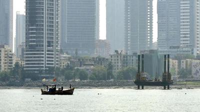Fishermen in the Arabian Sea near Worli village in Mumbai, India. (HT photo/File) Fishermen in the Arabian Sea near Worli village in Mumbai, India. (HT photo/File)