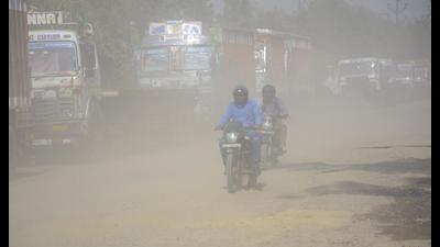 The last time Ghaziabad experienced ‘poor’ air was on October 30 when its AQI value was recorded at 297. (HT Archive) The last time Ghaziabad experienced ‘poor’ air was on October 30 when its AQI value was recorded at 297. (HT Archive)
