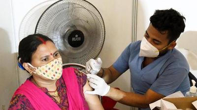 Bihar had administered over 75.61 million vaccination doses till Monday afternoon against its target to inoculate 73.44 million eligible adult population with two doses of the Covid-19 vaccine. (HT File)