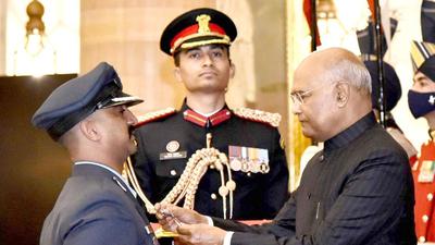 President Ram Nath Kovind presenting the Vir Chakra to Group Captain Varthaman Abhinandan at the Defence Investiture Ceremony-I at Rashtrapati Bhavan in New Delhi on Monday. (PTI) President Ram Nath Kovind presenting the Vir Chakra to Group Captain Varthaman Abhinandan at the Defence Investiture Ceremony-I at Rashtrapati Bhavan in New Delhi on Monday. (PTI)
