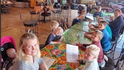 Courtney Rogers with husband Chris and her children. (Instagram)