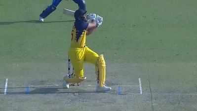 Shahrukh Khan hits last-ball six in Syed Mushtaq Ali Trophy final (Twitter grab)