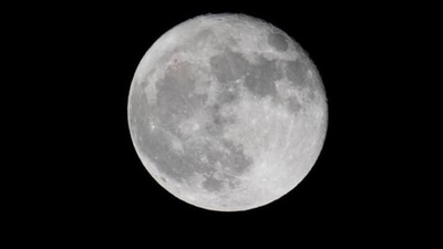 In October this year, the Australian Space Agency signed a deal with NASA to send a rover to the Moon to collect lunar rocks that could provide breathable oxygen. (Reuters file photo)