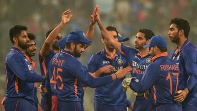 'He's 30-plus. Can't compare him to Ishan Kishan, Rishabh Pant': Ex-PAK captain Salman Butt wants more consistency from 'experienced' India batter Suryakumar Yadav (TWITTER)