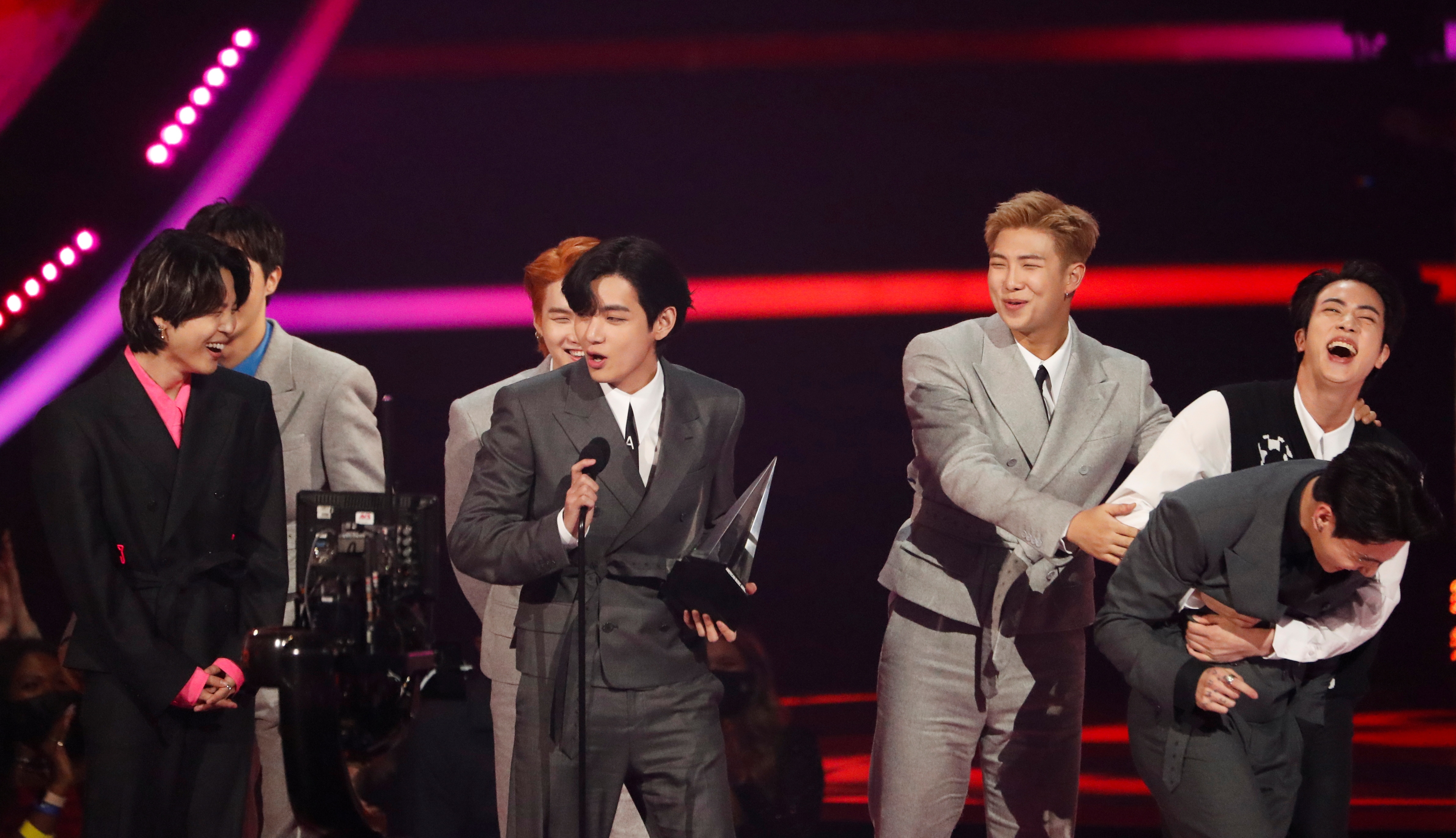 BTS: Jin drags Jungkook away to cut his AMAs speech short, ARMY