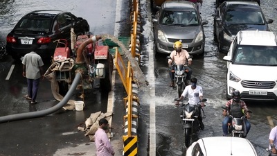 "A cyclonic circulation lies over Southeast Bay of Bengal and neighbourhood in lower tropospheric levels. It is very likely to move west-northwestwards towards Tamil Nadu coast during next 4-5 days," said IMD in an official statement. (ANI)