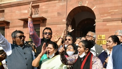 TMC MPs protested outside the Union home ministry on Monday (ANI) TMC MPs protested outside the Union home ministry on Monday (ANI)