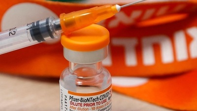 Israel was one of the first countries to launch vaccines against the coronavirus last year thanks to a deal with Pfizer. (AFP)