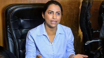 Kranti Redkar addressed a press conference and wrote a letter to chief minister Uddhav Thackeray regarding the allegations levelled against her husband Sameer Wankhede. (File photo / PTI) Kranti Redkar addressed a press conference and wrote a letter to chief minister Uddhav Thackeray regarding the allegations levelled against her husband Sameer Wankhede. (File photo / PTI)
