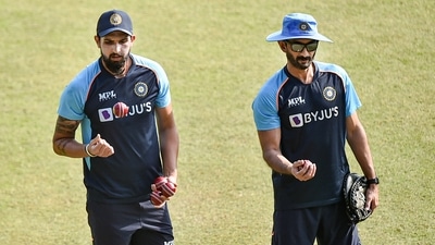 Indian bowler Ishant Sharma (L) with Batting Coach Vikram Rathour during a practice session, ahead of their test cricket match against New Zealand scheduled on Nov. 25, in Kanpur, Tuesday, Nov. 23, 2021. (PTI)