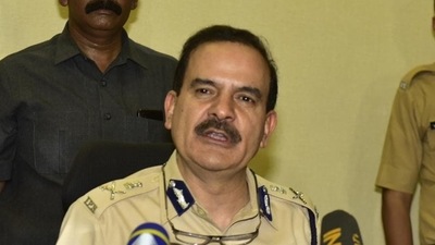 Param Bir Singh is the second most senior Indian Police Service (IPS) serving officer in Maharashtra. (Anshuman Poyrekar/HT File Photo) Param Bir Singh is the second most senior Indian Police Service (IPS) serving officer in Maharashtra. (Anshuman Poyrekar/HT File Photo)