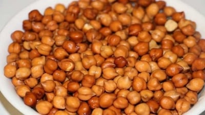 Sprouted chickpea comes with multiple health benefits. Even though it is little underrated as a nutritious food, it is filled with nutrients. (Facebook) Sprouted chickpea comes with multiple health benefits. Even though it is little underrated as a nutritious food, it is filled with nutrients. (Facebook)