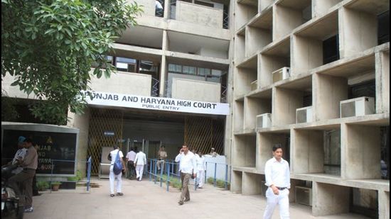 The purchaser only becomes a co-owner/co-sharer in the entire site/building which remains in joint ownership, the hogh court bench of justices Tejinder Singh Dhindsa and Vivek Puri said.