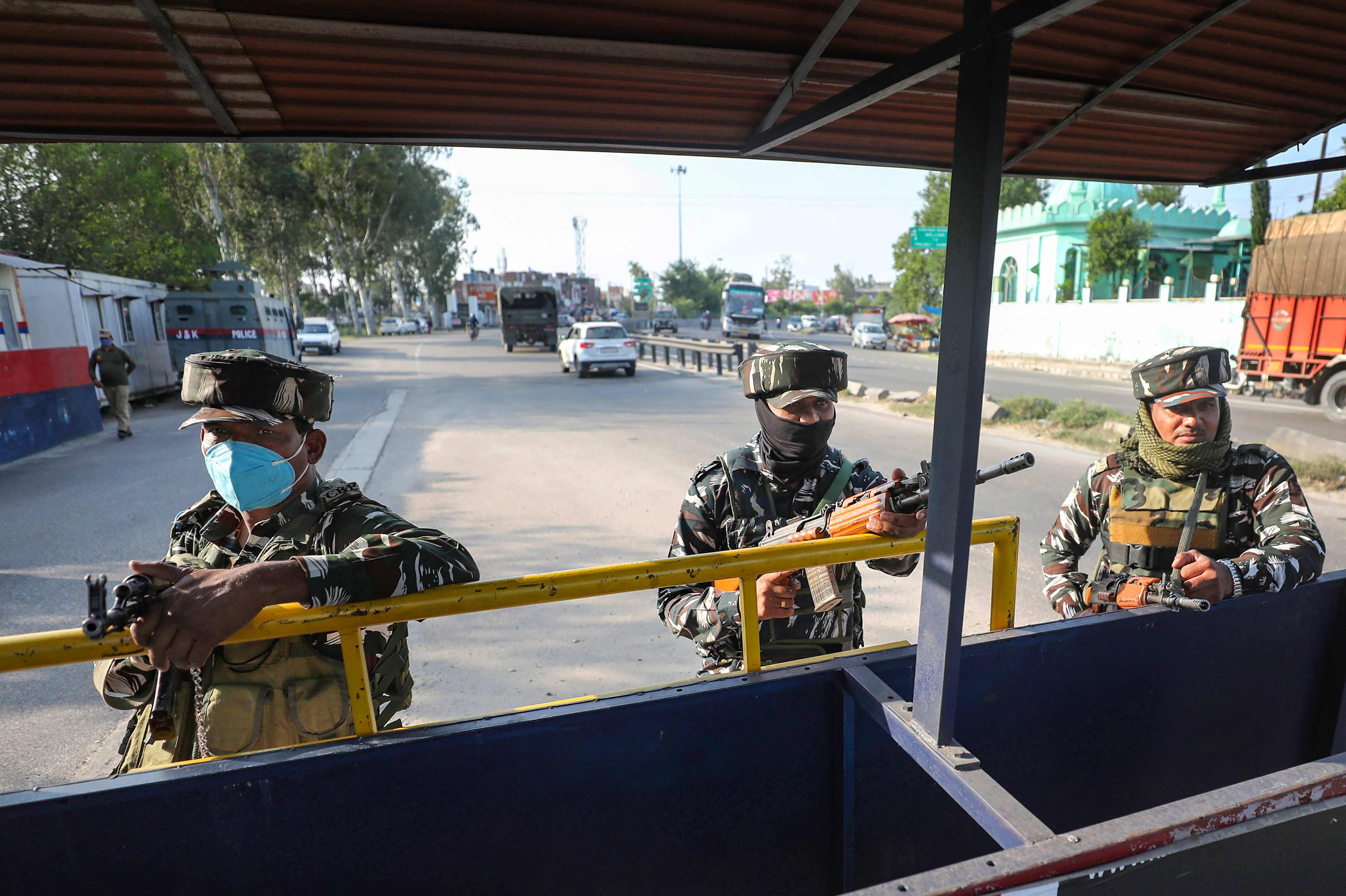 The situation in Jammu & Kashmir deteriorated since the series of civilian killings began in October wherein as many as 11 migrants, mostly from Bihar, were gunned down. (PTI/Representational image) The situation in Jammu & Kashmir deteriorated since the series of civilian killings began in October wherein as many as 11 migrants, mostly from Bihar, were gunned down. (PTI/Representational image)