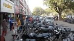 State of wards: Ward 17 comprises Sectors 22 and 23, which are among the oldest commercial and residential sectors in the city. (Ravi Kumar/HT) State of wards: Ward 17 comprises Sectors 22 and 23, which are among the oldest commercial and residential sectors in the city. (Ravi Kumar/HT)