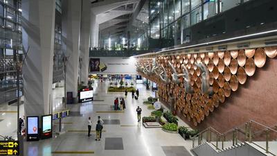 Passengers at Terminal 3 of the New Delhi airport on Tuesday. (Hindustan Times) Passengers at Terminal 3 of the New Delhi airport on Tuesday. (Hindustan Times)