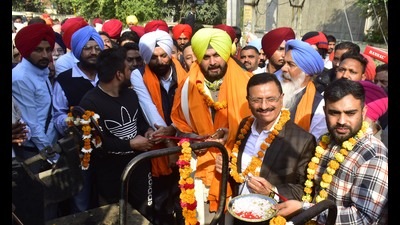 Punjab Congress president Navjot Singh Sidhu with party leaders and others in Amritsar on Wednesday. Punjab Congress president Navjot Singh Sidhu with party leaders and others in Amritsar on Wednesday.