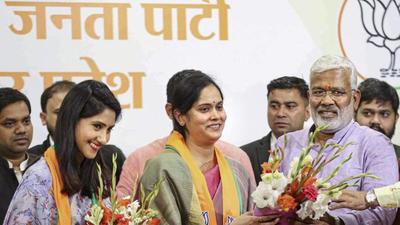 Rebel Congress MLA Aditi Singh and BSP MLA Bandana Singh a the BJP office in Lucknow on Wednesday. (PTI Photo) Rebel Congress MLA Aditi Singh and BSP MLA Bandana Singh a the BJP office in Lucknow on Wednesday. (PTI Photo)