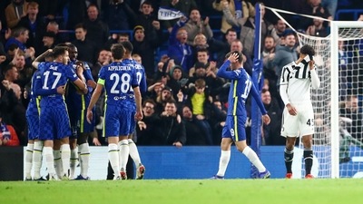 Chelsea thrash Juventus 4-0 to reach Champions League last 16 (REUTERS)