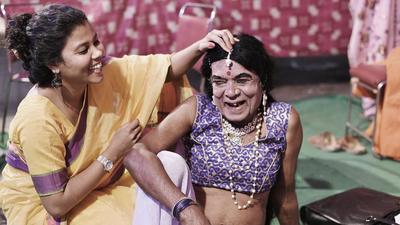 The 96-year-old man from Chapra in western Bihar had become the first artist from the Naach tradition in eastern India to be conferred the Padma Shri, India’s fourth-highest civilian honour (Sanjeev Verma/HT PHOTO) The 96-year-old man from Chapra in western Bihar had become the first artist from the Naach tradition in eastern India to be conferred the Padma Shri, India’s fourth-highest civilian honour (Sanjeev Verma/HT PHOTO)