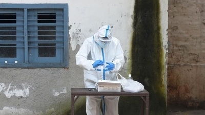 Till now, Karnataka has reported nearly three million cases, 38,182 deaths, 2,949,083 recoveries and 6,707 active cases due to the coronavirus disease (Sonu Mehta/HT file photo. Representative image)