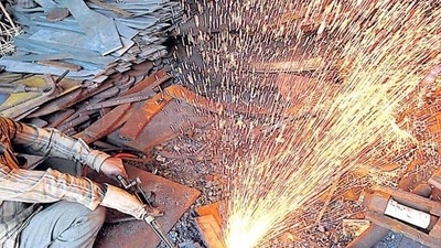 Union Cabinet approves continuation of apprentice scheme, NATS, for next 5 years (HT) Union Cabinet approves continuation of apprentice scheme, NATS, for next 5 years (HT)