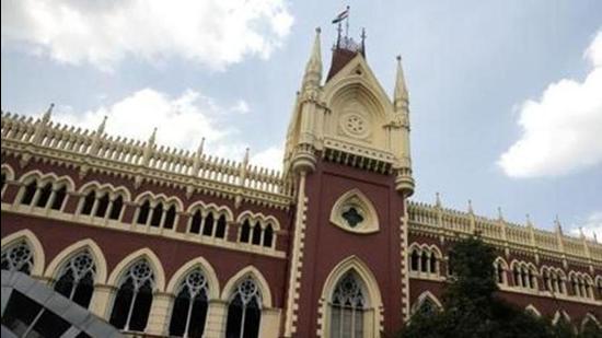 The Calcutta high court on Wednesday is scheduled to hear a petition filed by the BJP seeking to hold simultaneous elections to all civic bodies in West Bengal. (HT/File)