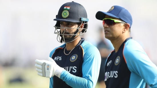 Shreyas Iyer with India coach Rahul Dravid (Twitter/BCCI ) Shreyas Iyer with India coach Rahul Dravid (Twitter/BCCI )