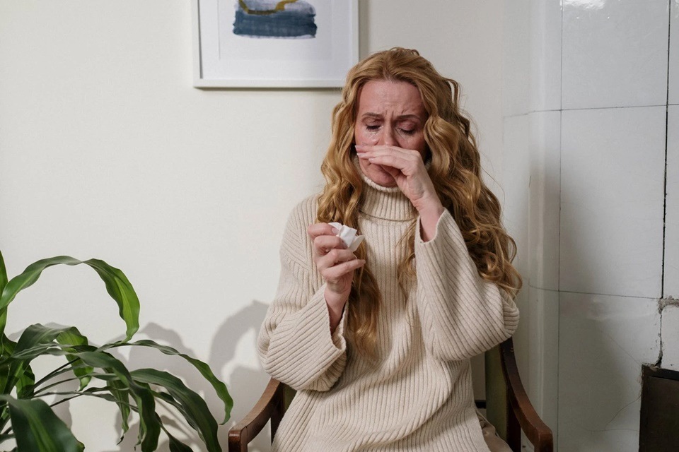 Omicron can affect your gut apart from upper respiratory tract and the abdominal symptoms are becoming common in people infected with the new strain. (Pexels) Omicron can affect your gut apart from upper respiratory tract and the abdominal symptoms are becoming common in people infected with the new strain. (Pexels)