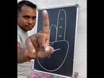 This art teacher, Chandan, uploads easy drawing tutorials. (instagram/@chandanartacademy) This art teacher, Chandan, uploads easy drawing tutorials. (instagram/@chandanartacademy)