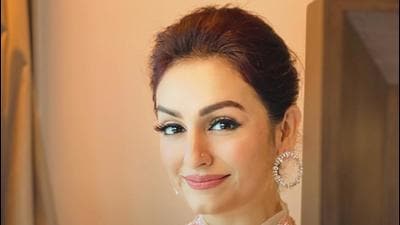 Singer Akriti Kakar performed in Dubai recently.